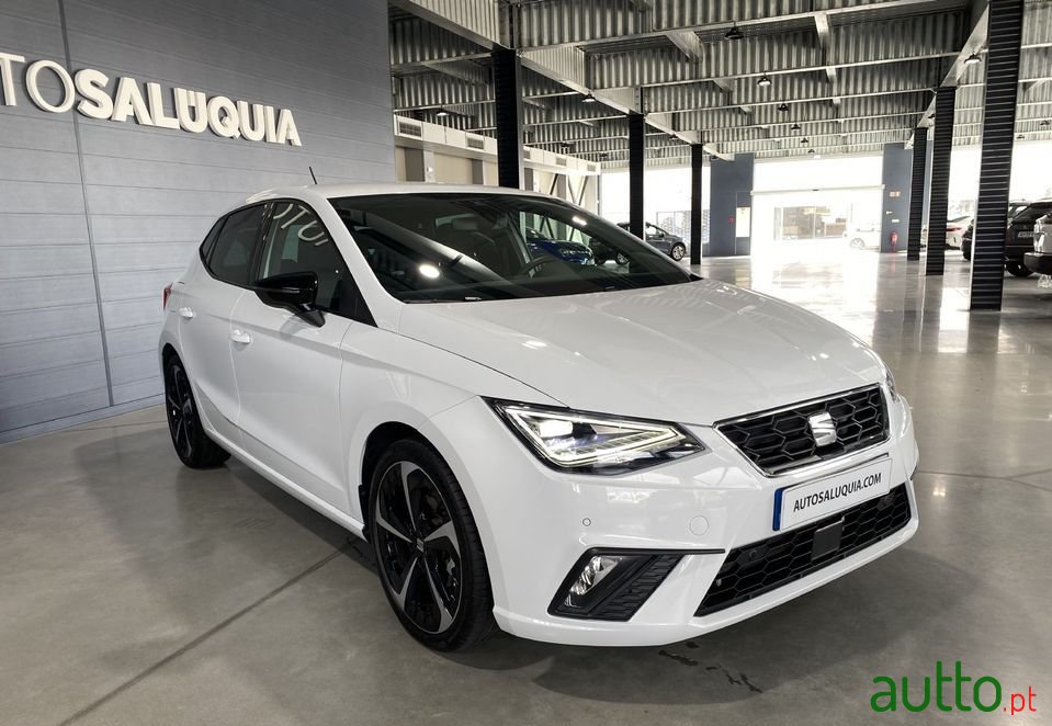 2022' SEAT Ibiza photo #6