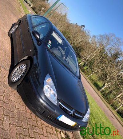 2001' Citroen C5 photo #2