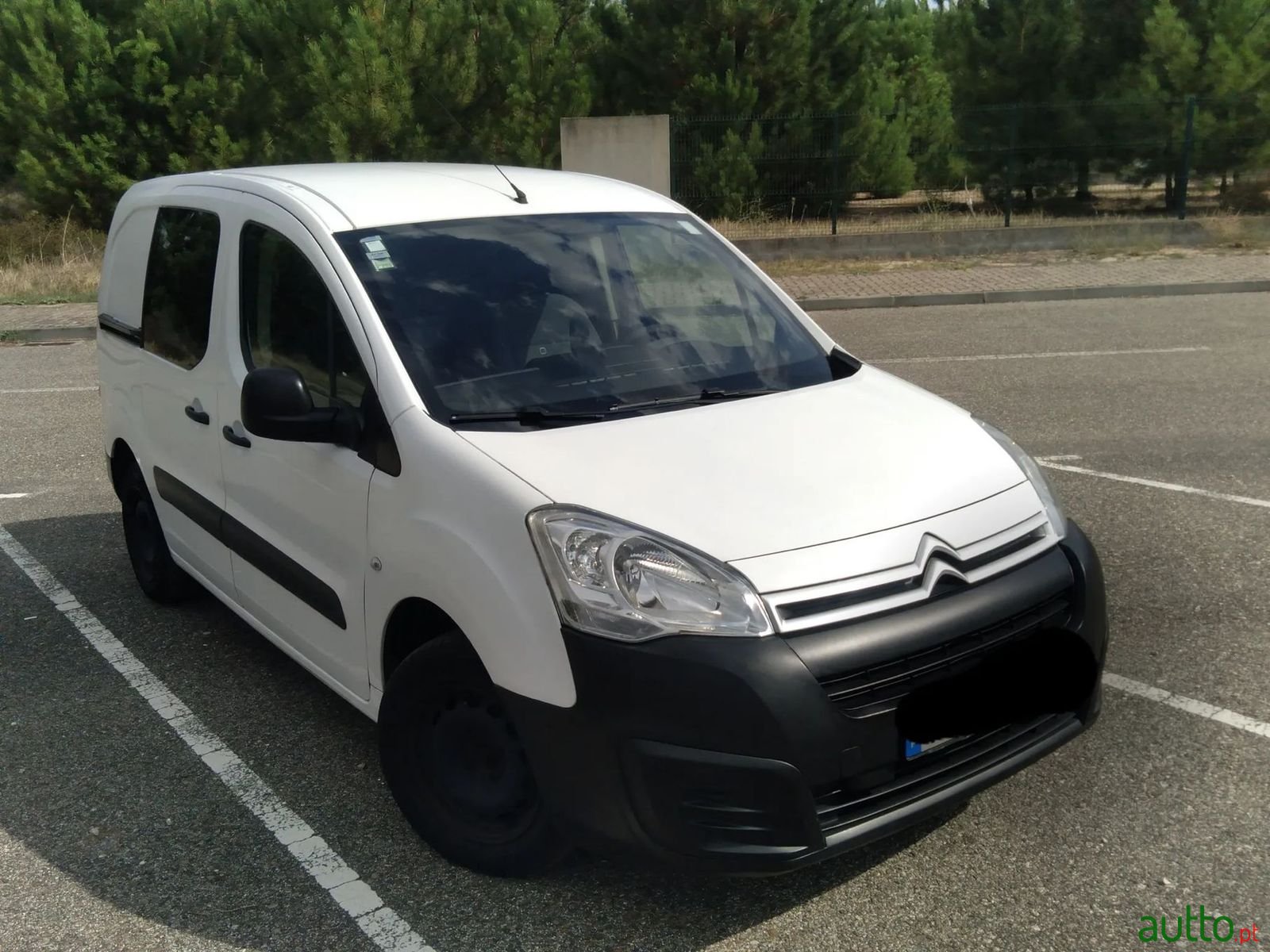 2015' Citroen Berlingo photo #1