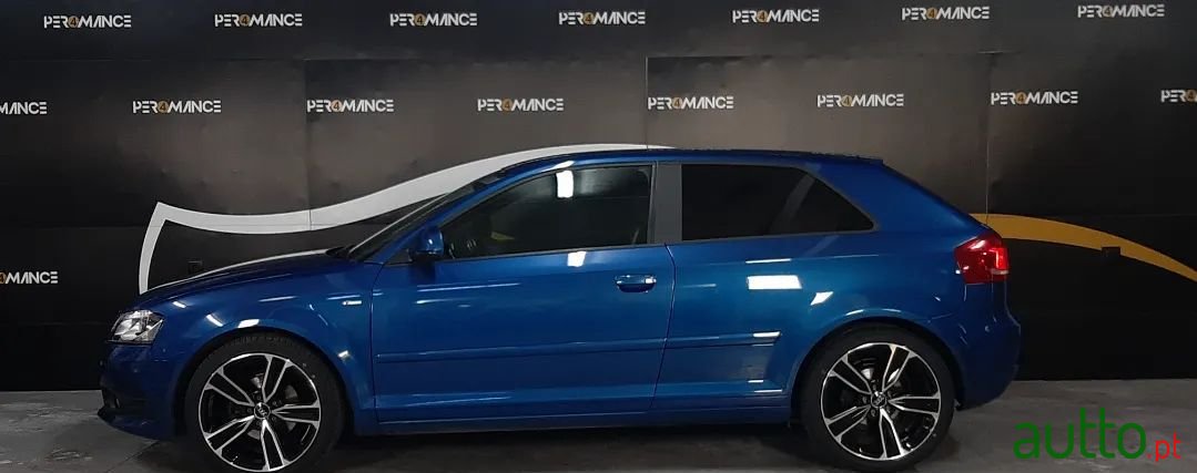 2010' Audi A3 photo #3