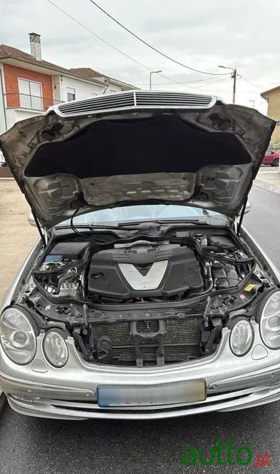 2006' Mercedes-Benz Classe E Cdi Avantgarde photo #5