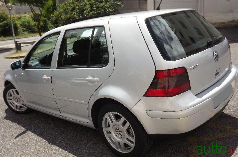 1998' Volkswagen Golf photo #3