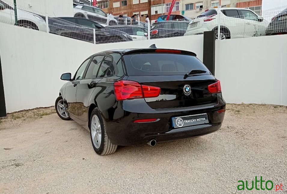 2015' BMW 116 photo #3