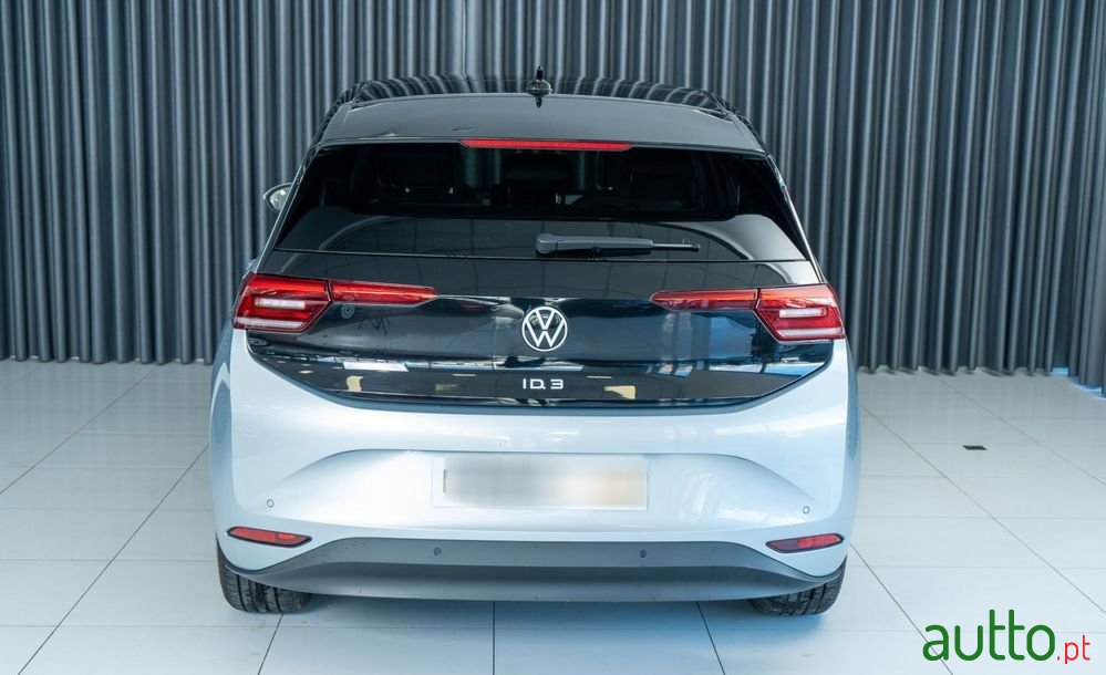 2021' Volkswagen ID.3 Pro Performance photo #3