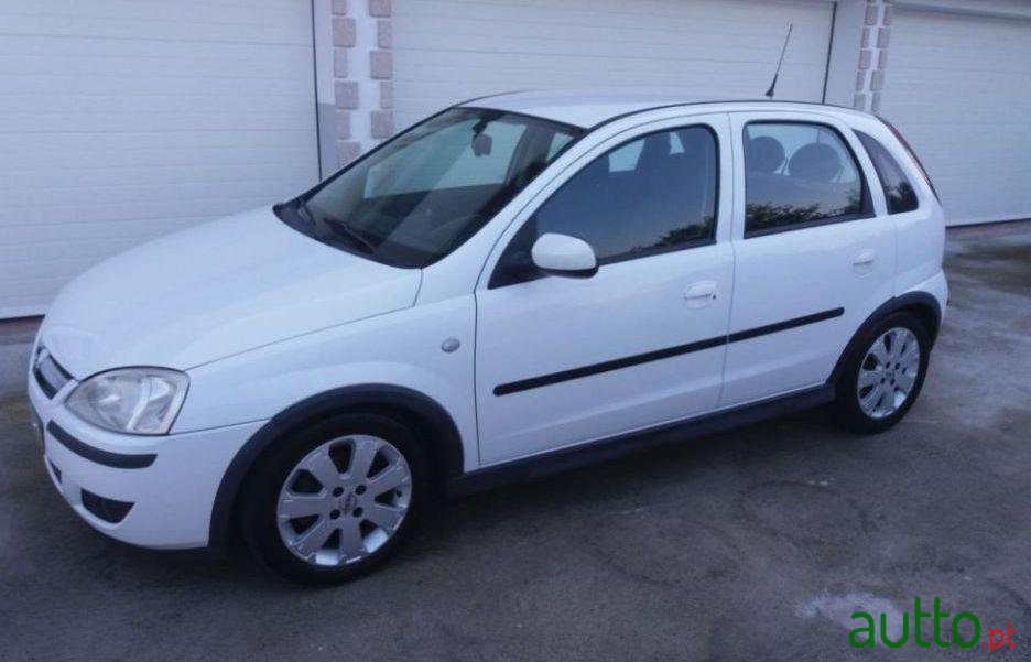 2005' Opel Corsa 1.3 Cdti Cosmo photo #2