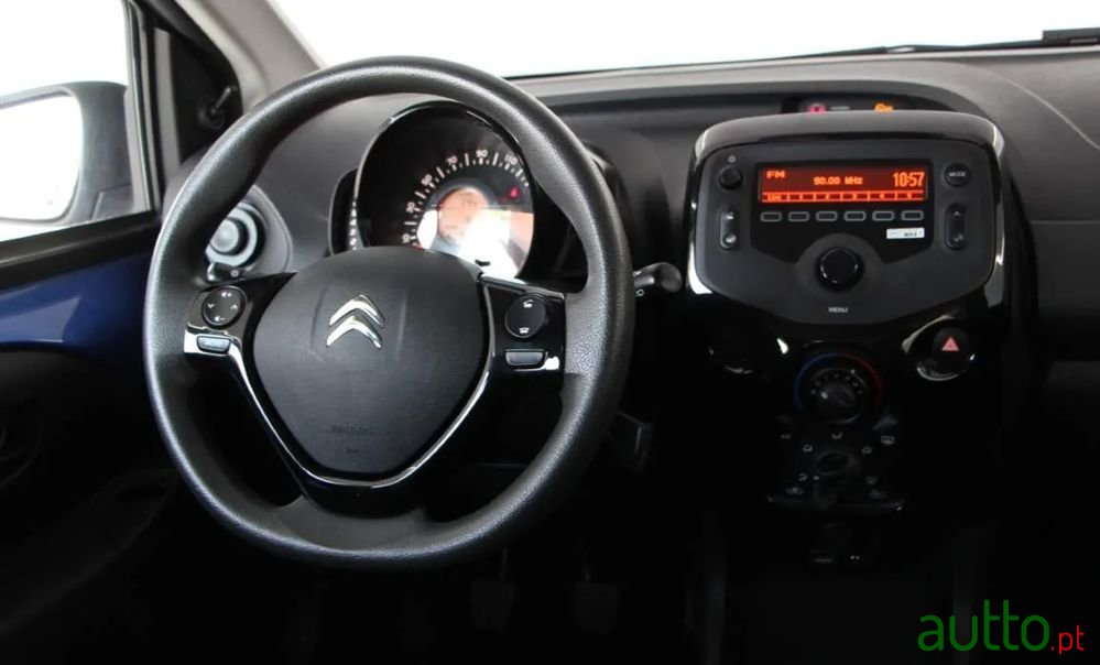 2019' Citroen C1 photo #2