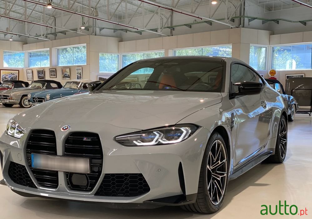 2022' BMW M4 Competition photo #2