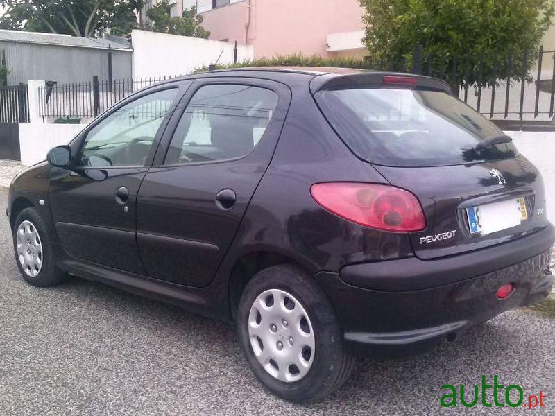 2004' Peugeot 206 photo #4