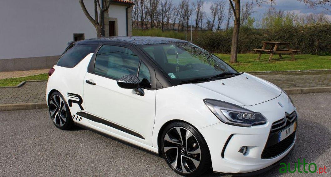 2012' Citroen DS3 photo #1
