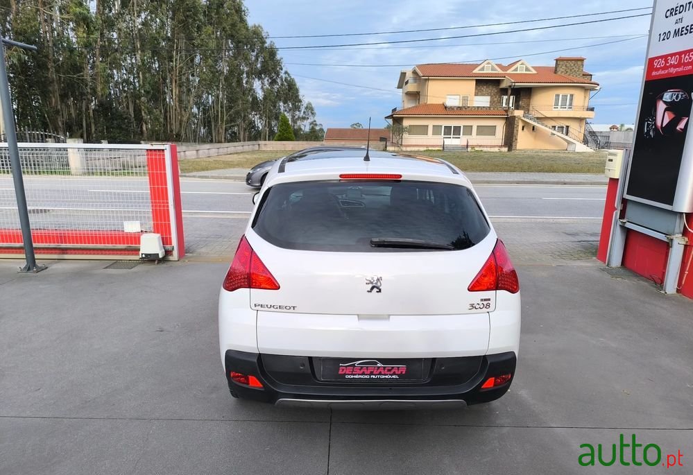 2013' Peugeot 3008 photo #5