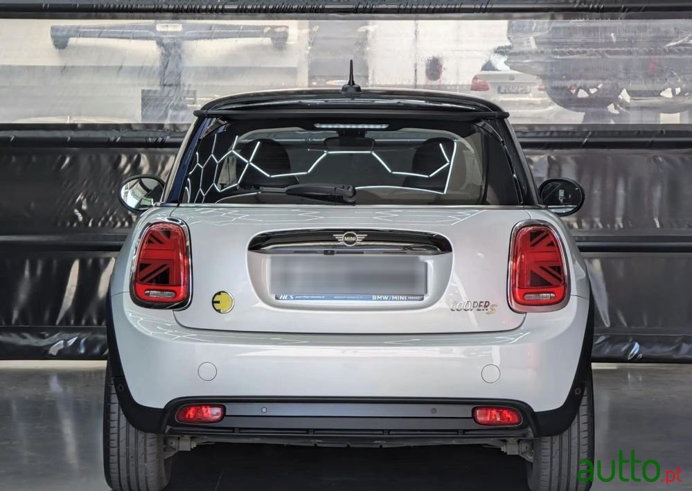 2022' MINI 3 Portas photo #6