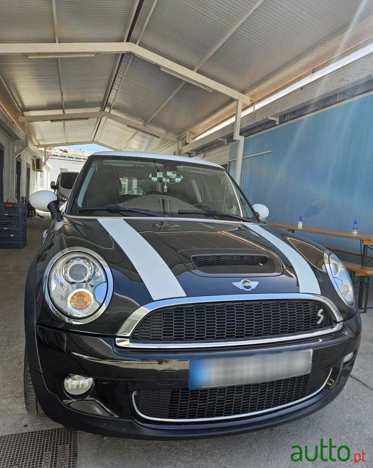2010' MINI Cooper S 3 Portas photo #1