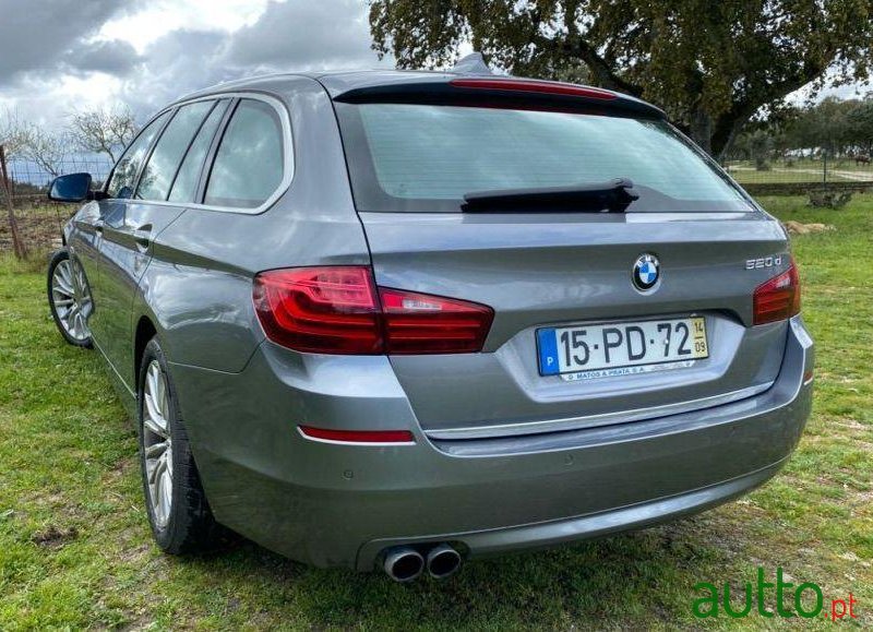 2014' BMW 520 D Line Luxury Auto photo #4