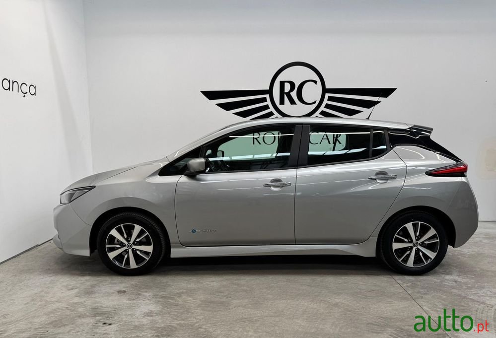 2020' Nissan Leaf Tekna photo #5