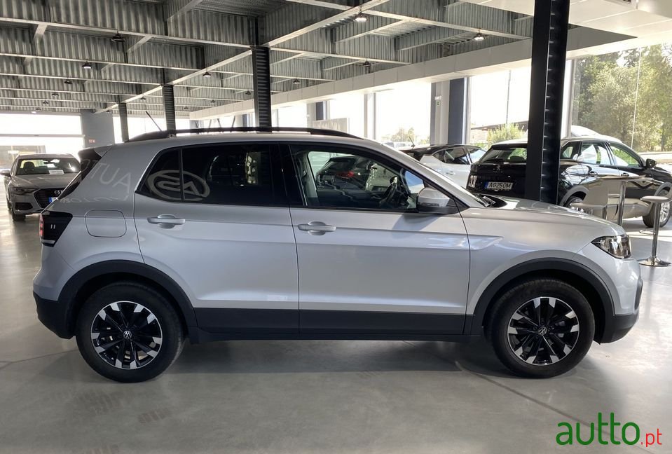 2021' Volkswagen T-Cross photo #5