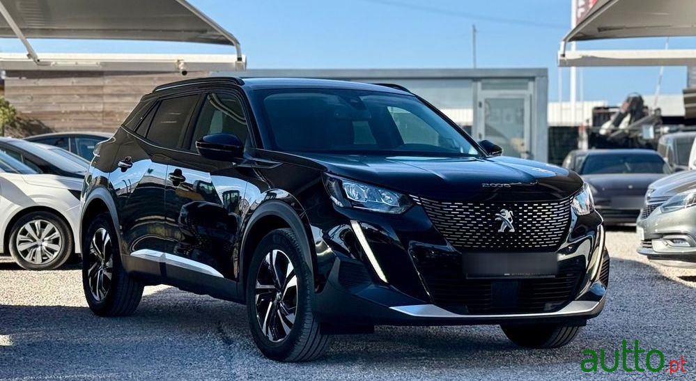 2021' Peugeot 2008 photo #1