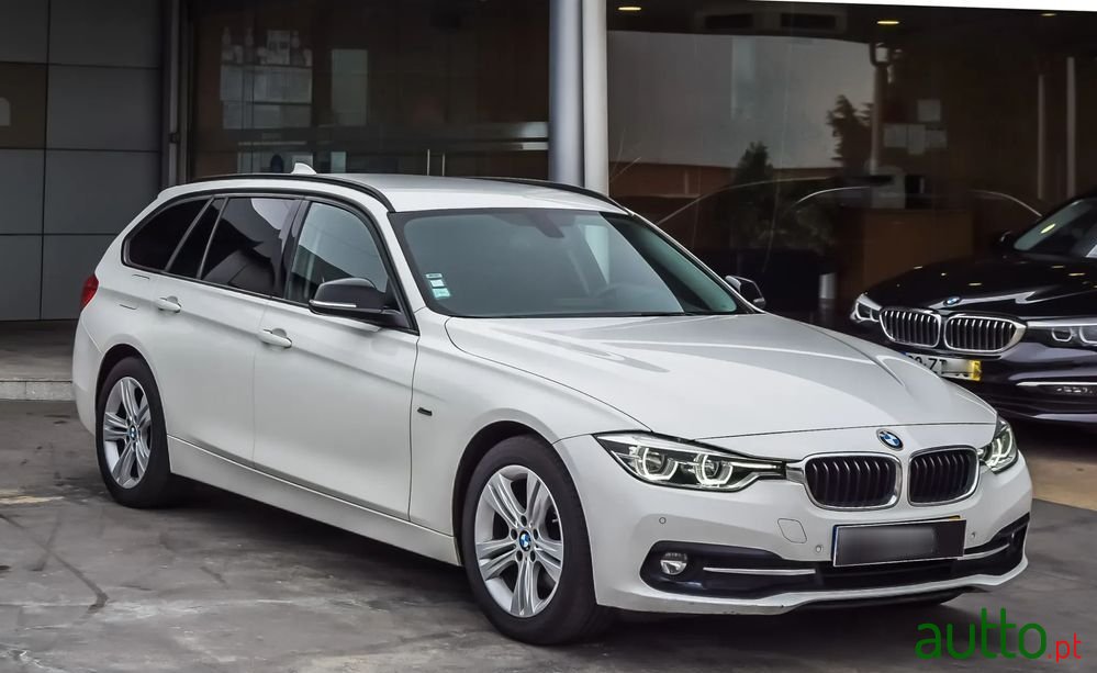 2017' BMW 320 D Touring Line Sport photo #1