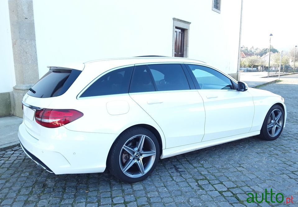 2017' Mercedes-Benz C-180 photo #4