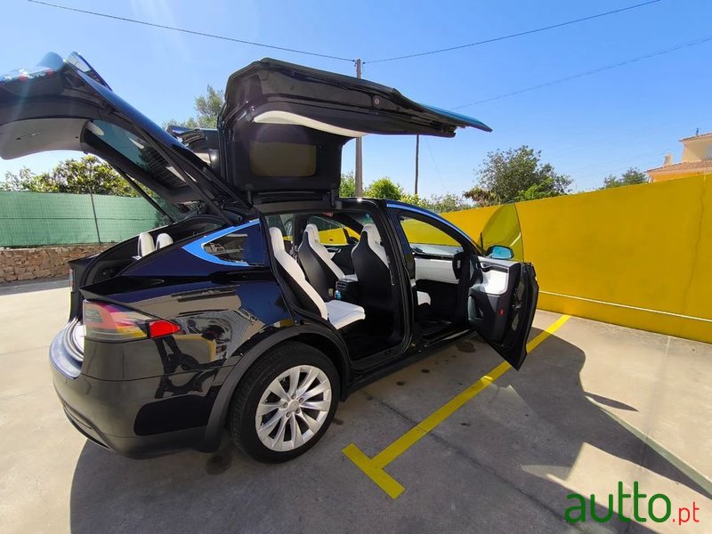 2017' Tesla Model X 75D photo #5