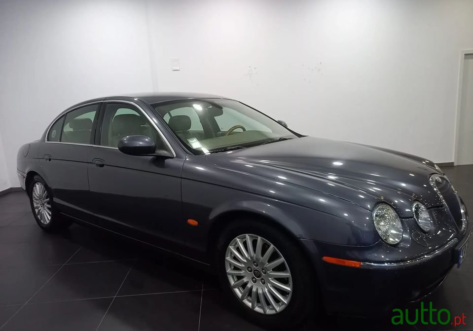 2006' Jaguar S-Type photo #4