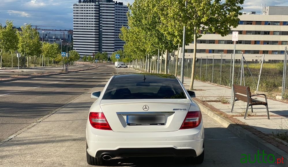 2012' Mercedes-Benz C 220 Cdi Be Aut. photo #3