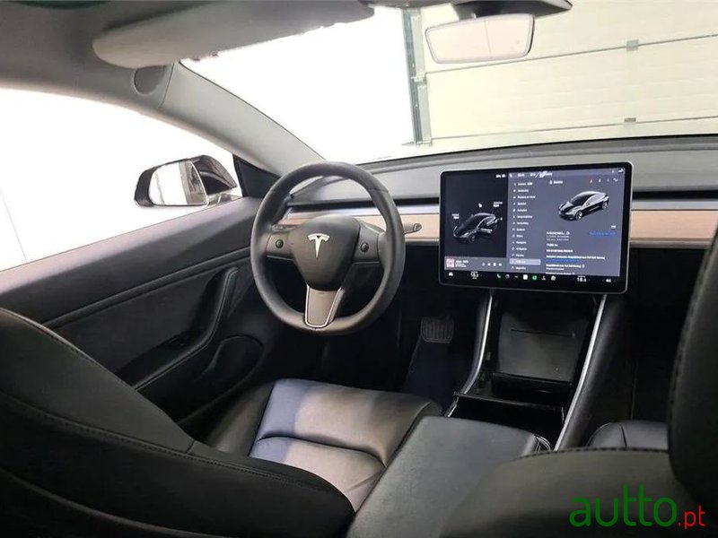 2019' Tesla Model 3 photo #1