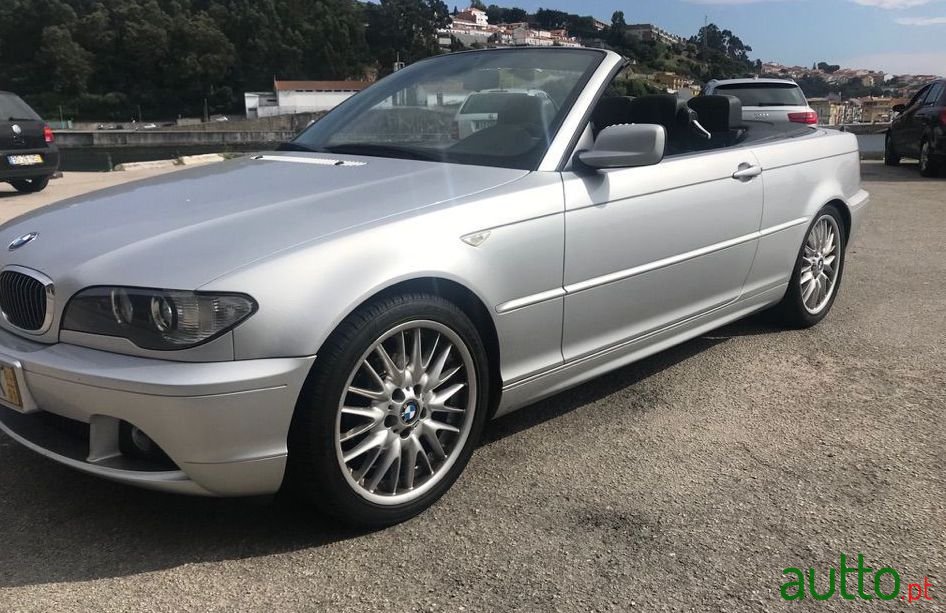 2004' BMW 318 photo #1