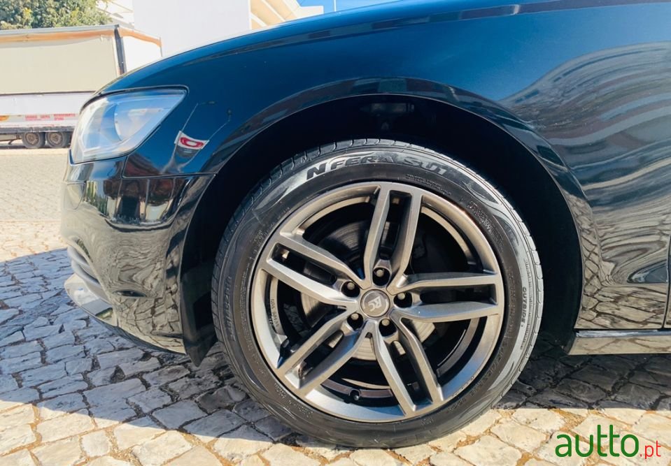 2011' Audi A6 photo #5