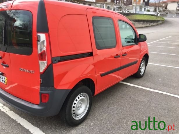 2014' Renault photo #2