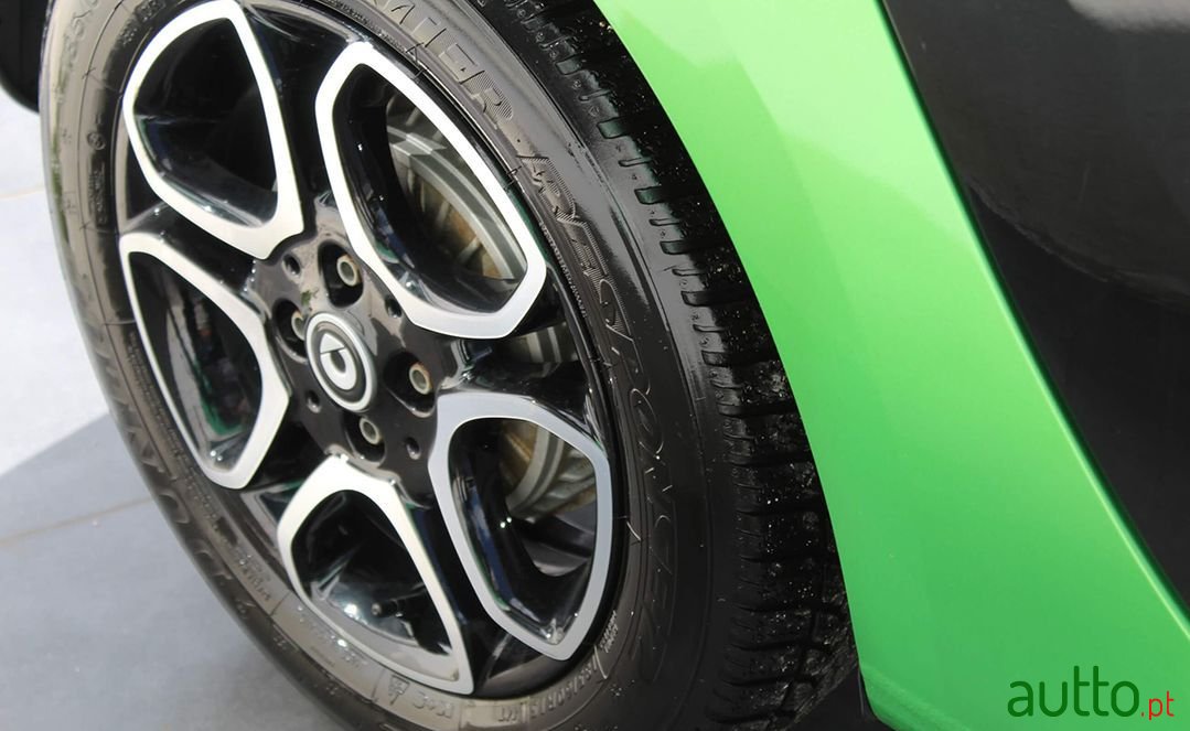 2018' Smart Forfour photo #4