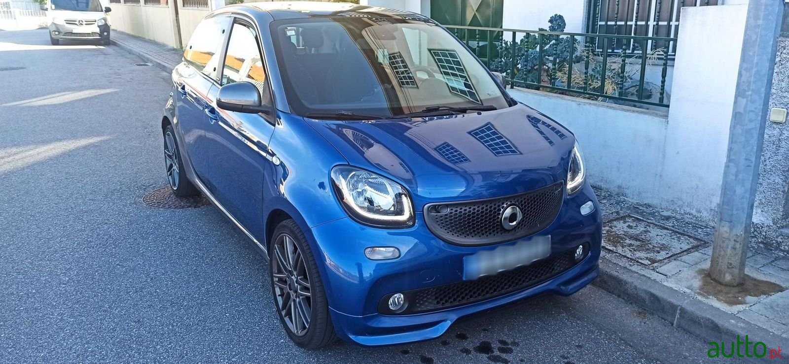 2017' Smart Forfour photo #1