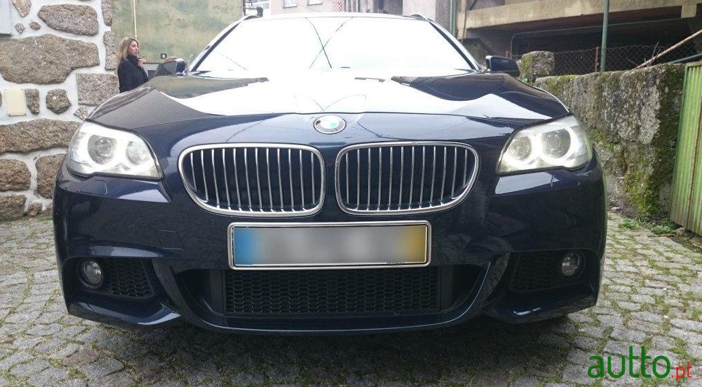 2012' BMW 525 D Xdrive Pack M Auto photo #3