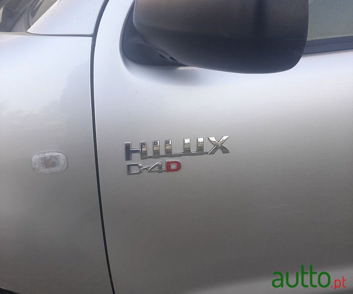 2008' Toyota Hilux photo #2