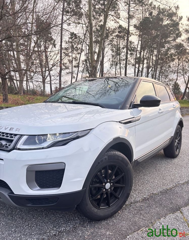 2017' Land Rover Range Rover Evoque photo #3