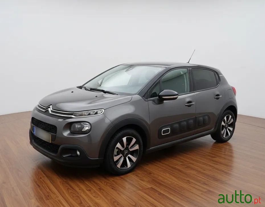 2020' Citroen C3 photo #3