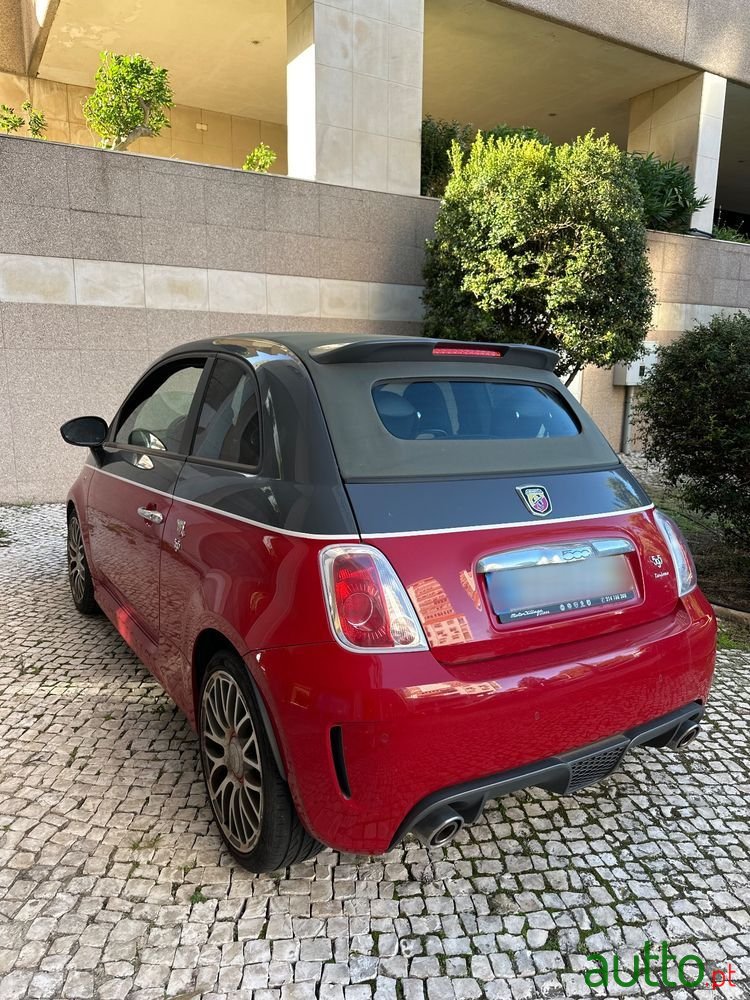 2014' Abarth 595C photo #2