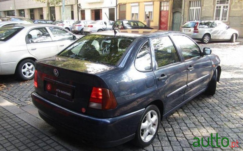 1999' Volkswagen Polo Classic 1.4 photo #1