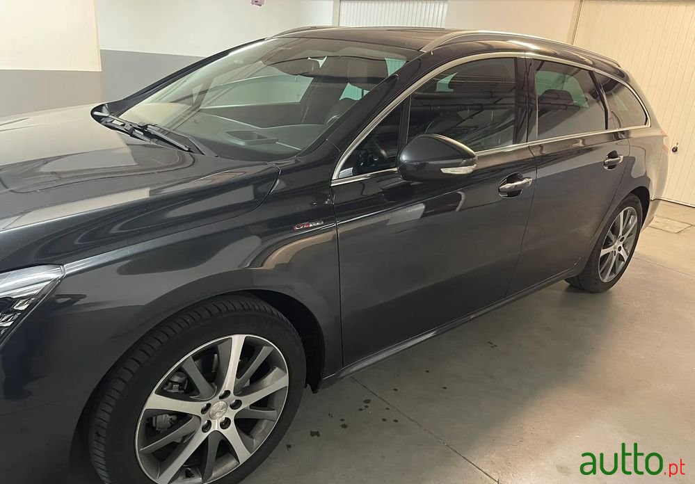 2016' Peugeot 508 Sw photo #1