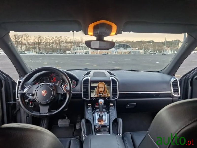2011' Porsche Cayenne Ii photo #5