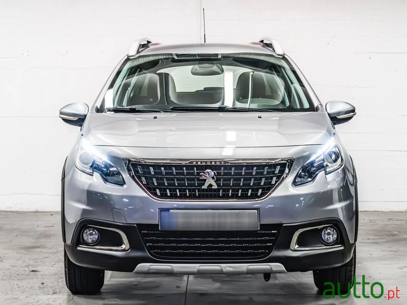 2018' Peugeot 2008 photo #2