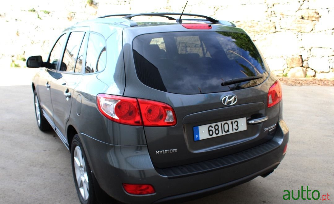 2010' Hyundai Santa Fe photo #2