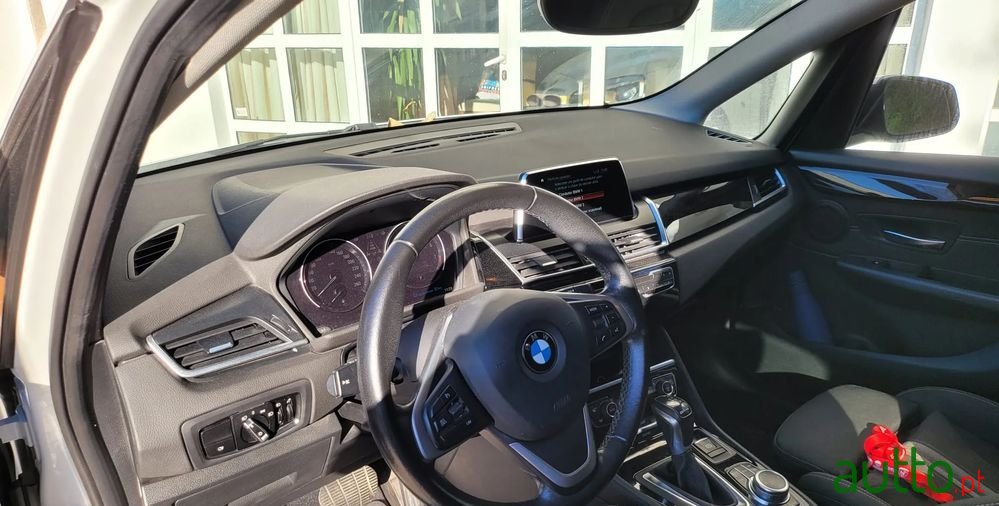 2018' BMW Série 2 photo #5