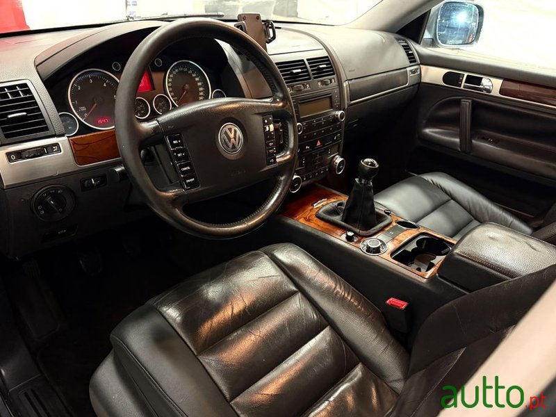 2003' Volkswagen Touareg 2.5 Tdi photo #5