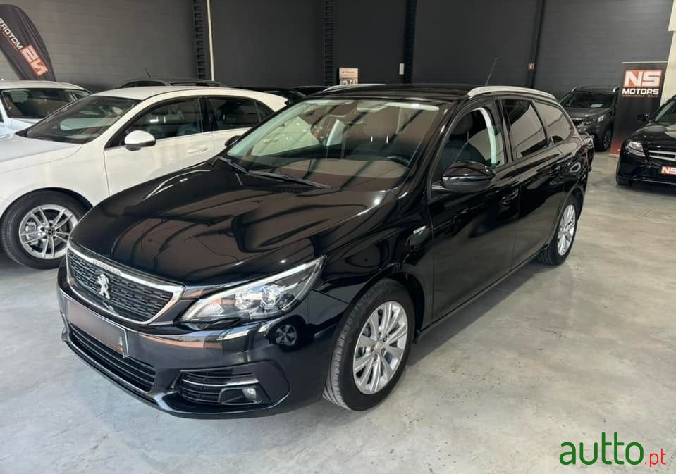 2019' Peugeot 308 Sw photo #3