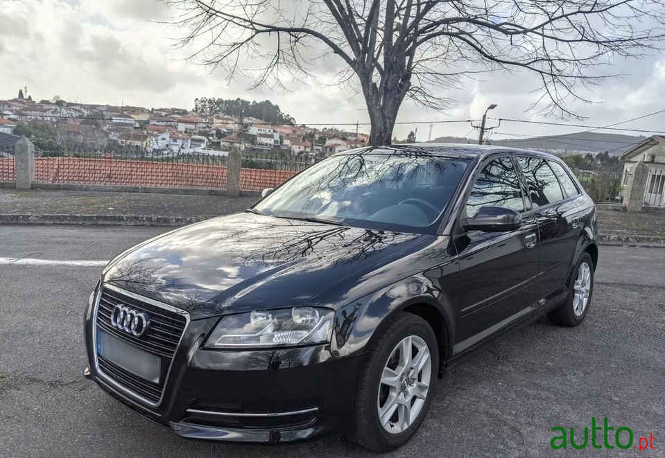 2012' Audi A3 Sportback photo #1