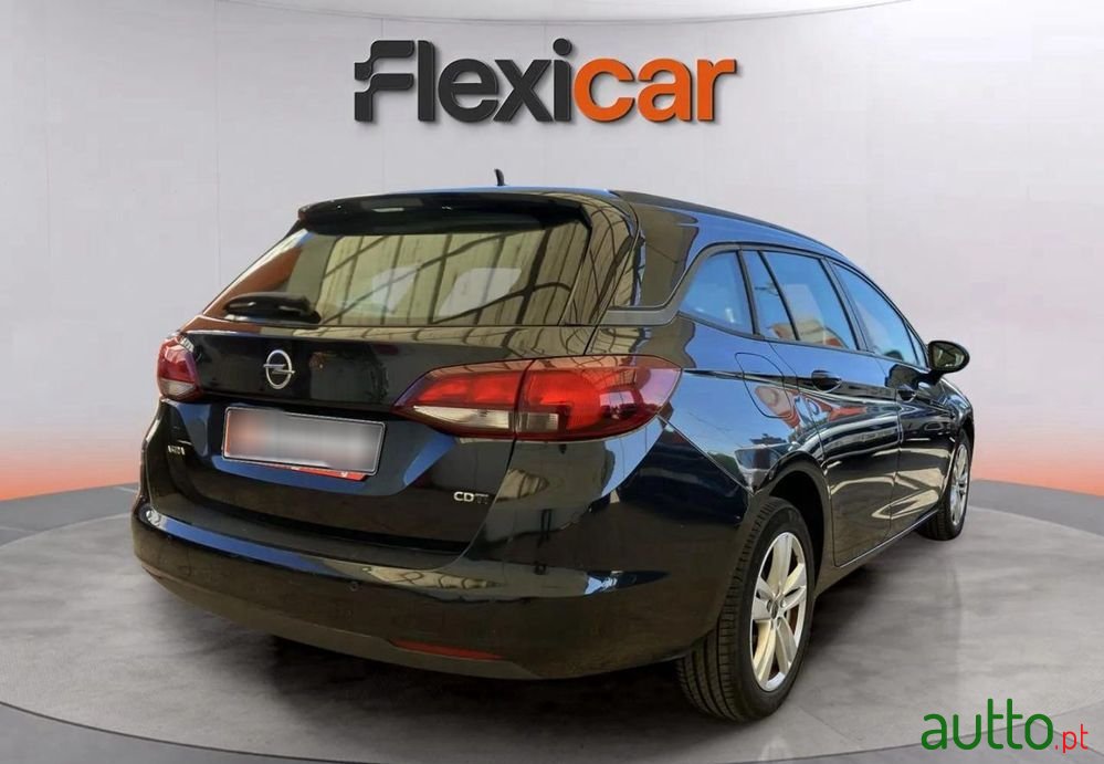 2017' Opel Astra Sports Tourer photo #6