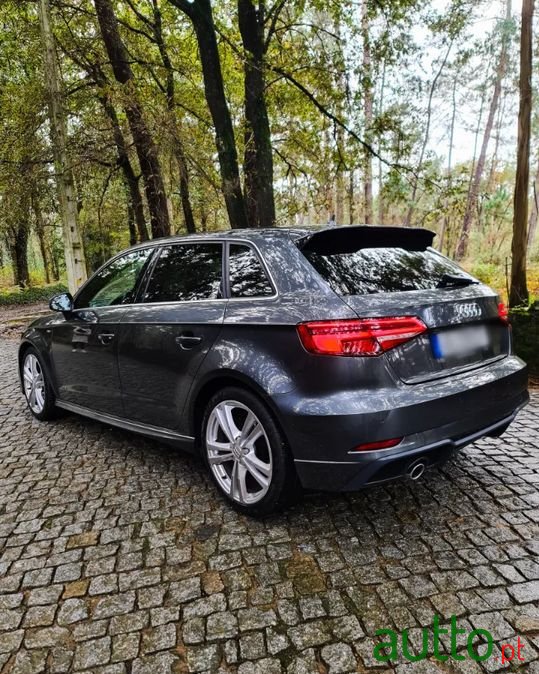 2017' Audi A3 Sportback photo #2