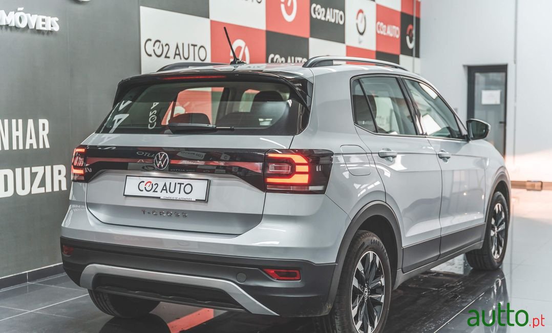 2021' Volkswagen T-Cross photo #6