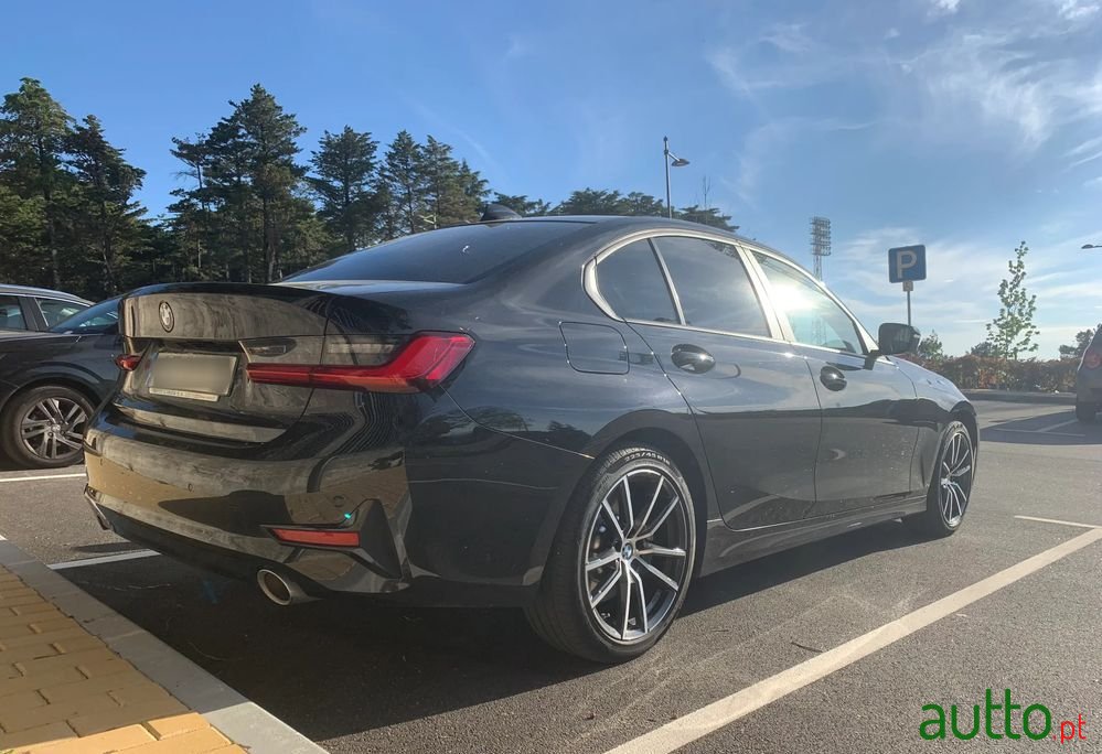 2020' BMW 330 E Auto photo #3