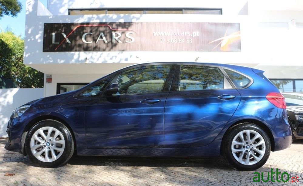 2021' BMW Série 2 Line Sport photo #4